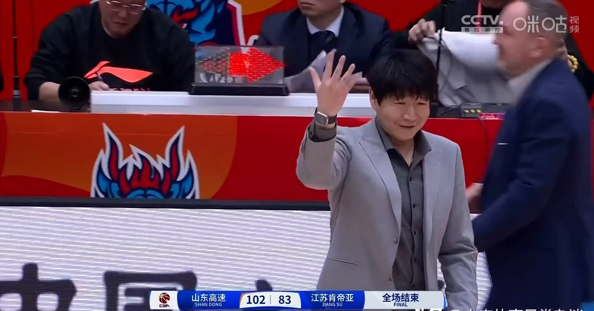 黑白直播nba在线观看-辽宁队客场擒江苏，豪取四连胜的简单介绍