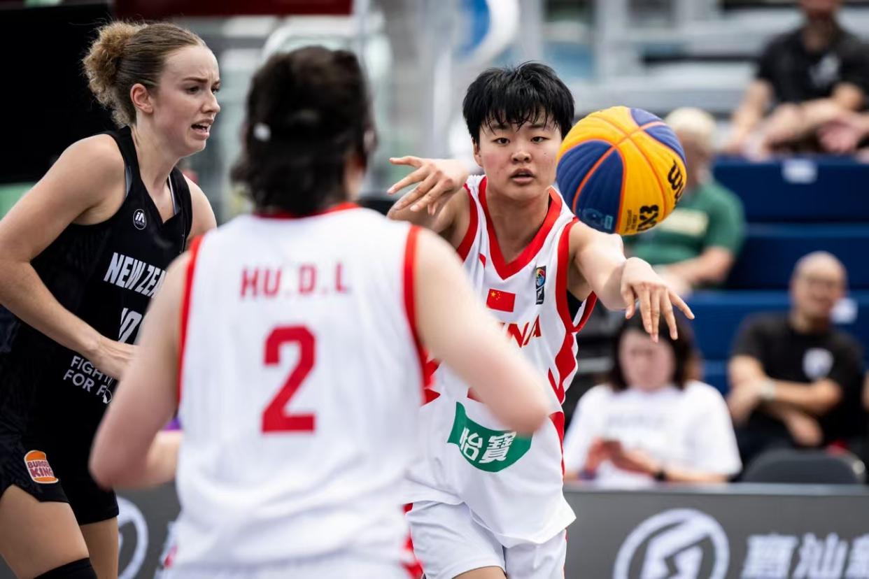 黑白直播免费体育直播-亚洲球队在比赛中的出众发挥