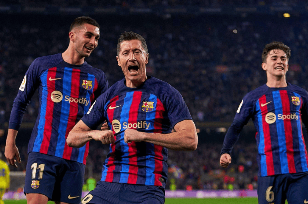 巴塞罗那击败西班牙人,重返西甲联赛前四 巴塞罗那击败西班牙人,重返西甲联赛前四