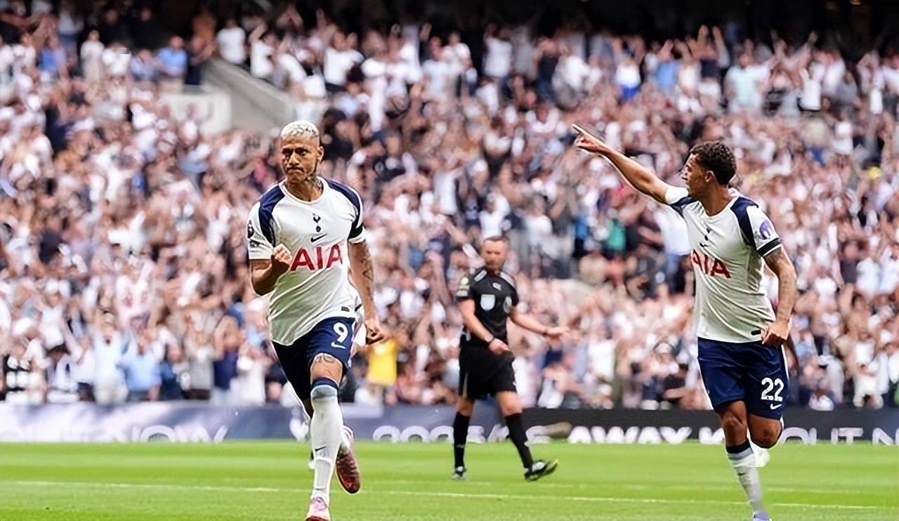 包含热刺后卫阻击反击,有效拦截对手的词条 包含热刺后卫阻击反击,有效拦截对手的词条