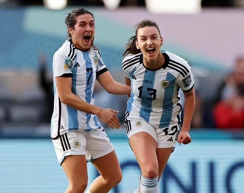 关于尼日利亚女足遭遇强敌,惜败于比赛的信息 关于尼日利亚女足遭遇强敌,惜败于比赛的信息