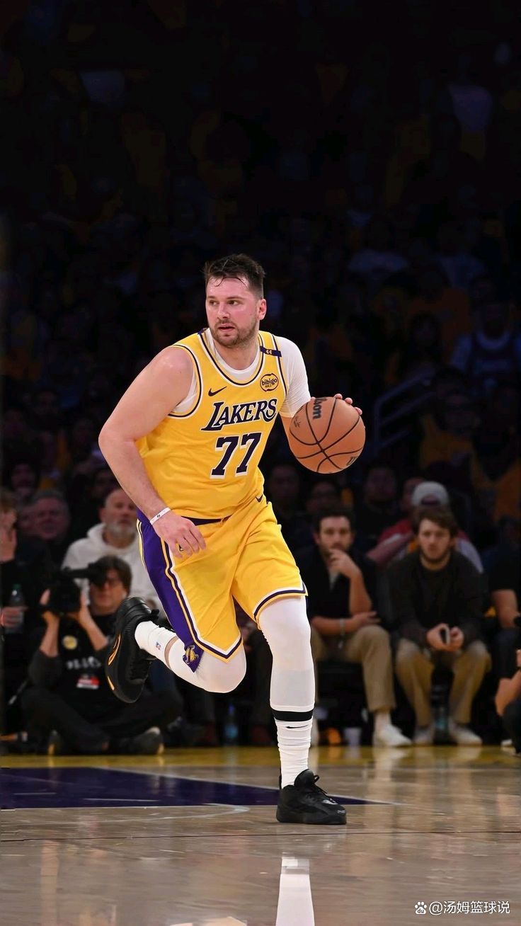 黑白直播nba-湖人继续不败，击败公牛！