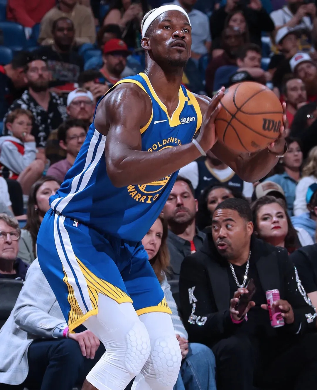 黑白直播nba在线观看-勇士不敌马刺，遭遇两连败