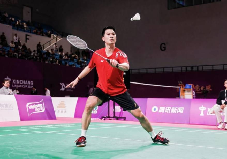 黑白直播网-印尼羽毛球队爆冷马来西亚羽毛球队，林丹绝境逆转的简单介绍