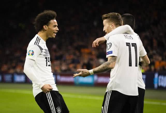 黑白直播在线观看-包含克罗地亚翻盘罗马，格纳布里一己之力扛起全队的词条