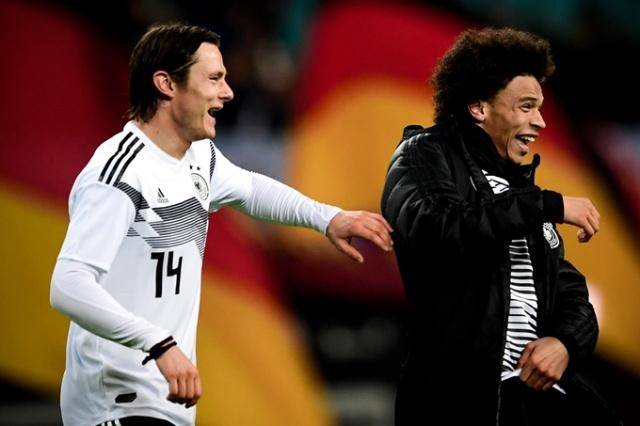 包含克罗地亚翻盘罗马,格纳布里一己之力扛起全队的词条 包含克罗地亚翻盘罗马,格纳布里一己之力扛起全队的词条