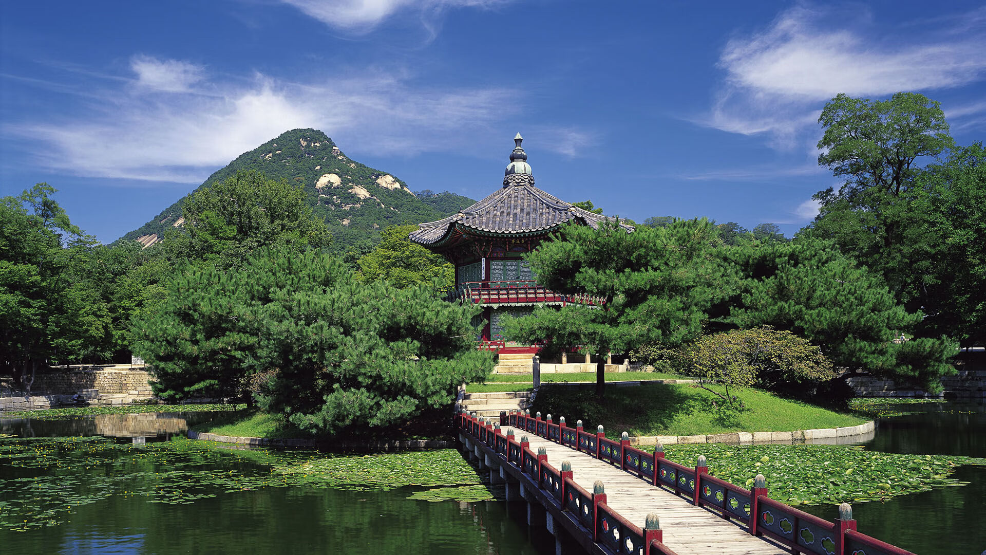 黑白直播在线观看nba-哈登关键一击！山西爆冷速胜篮网，展现中国篮球新气象