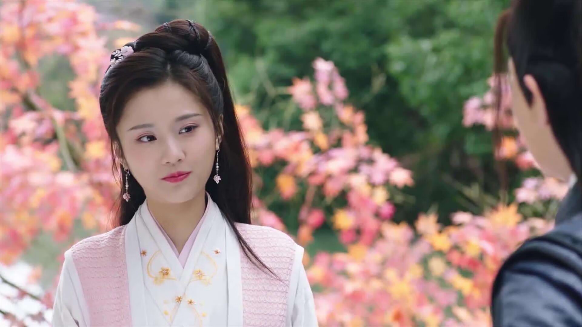 封锁与接管,鹈鹕的防守艺术与德罗赞的进攻风暴