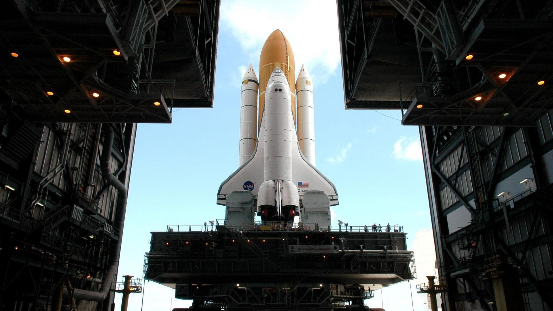 德甲争冠战之夜，文班亚马关键时刻的英雄壮举