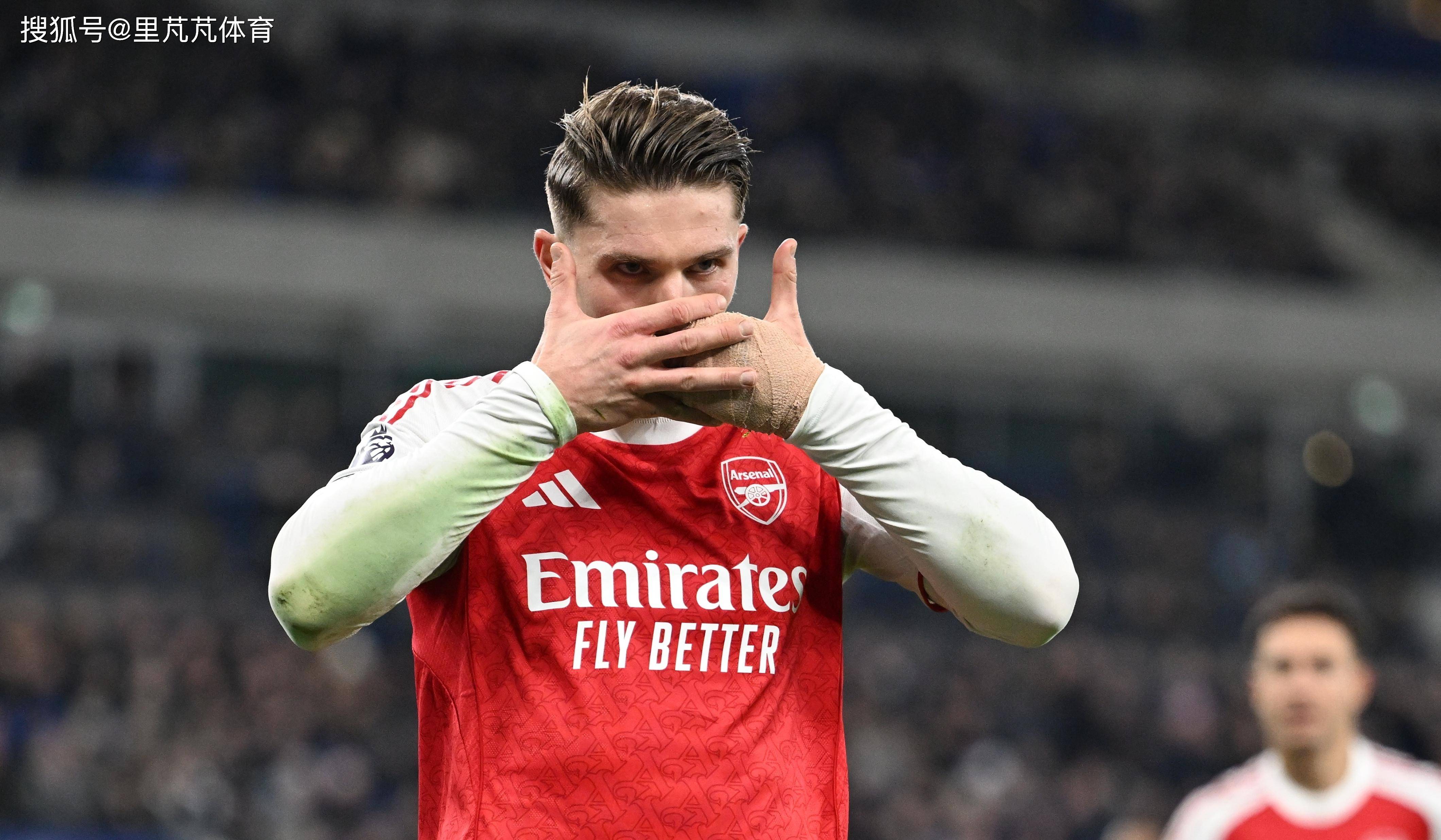 喀麦隆稳稳拿下阿森纳，C罗成为关键先生