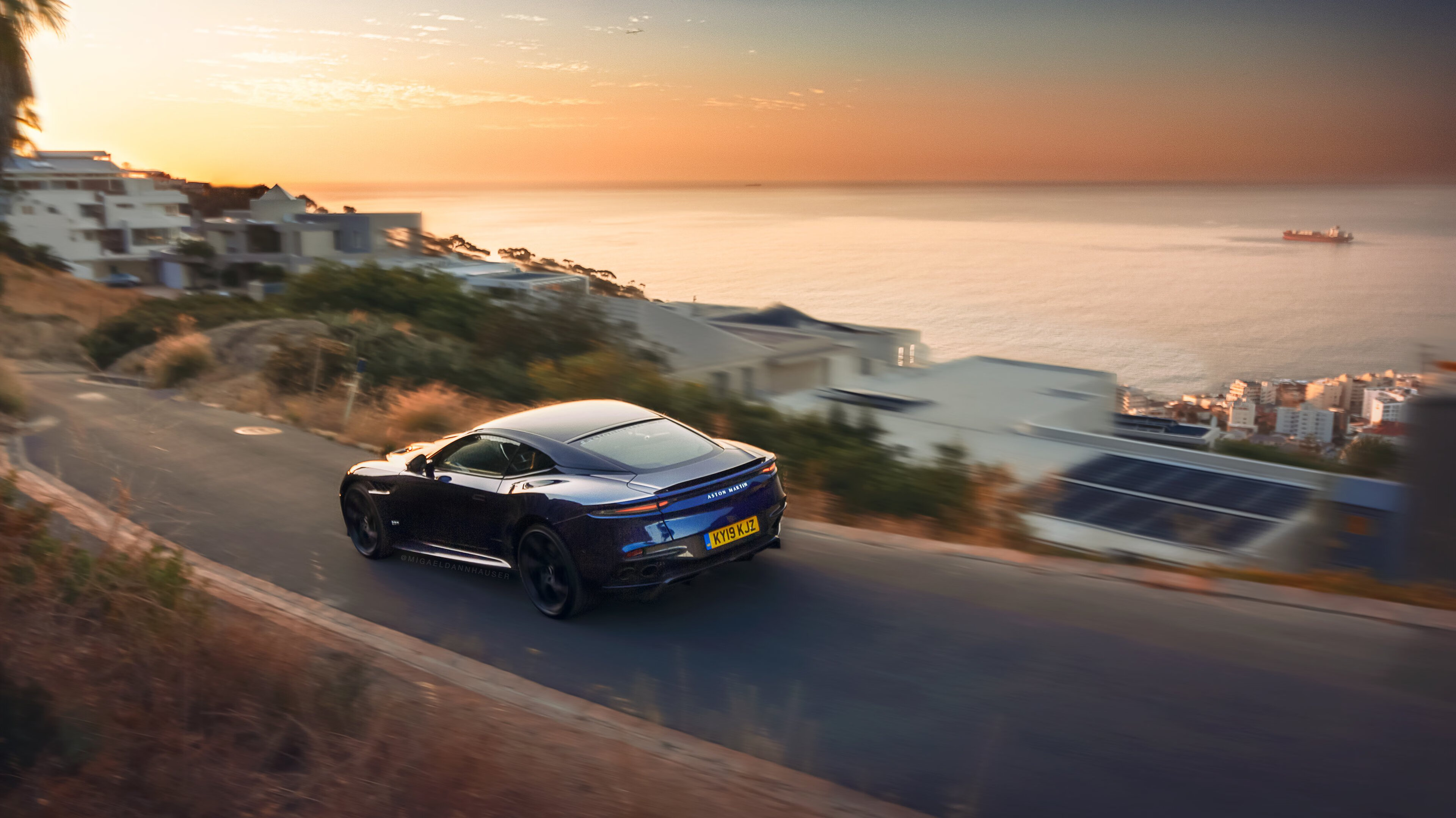 哥伦比亚2-0波兰，阿尔瓦雷斯成大场面先生