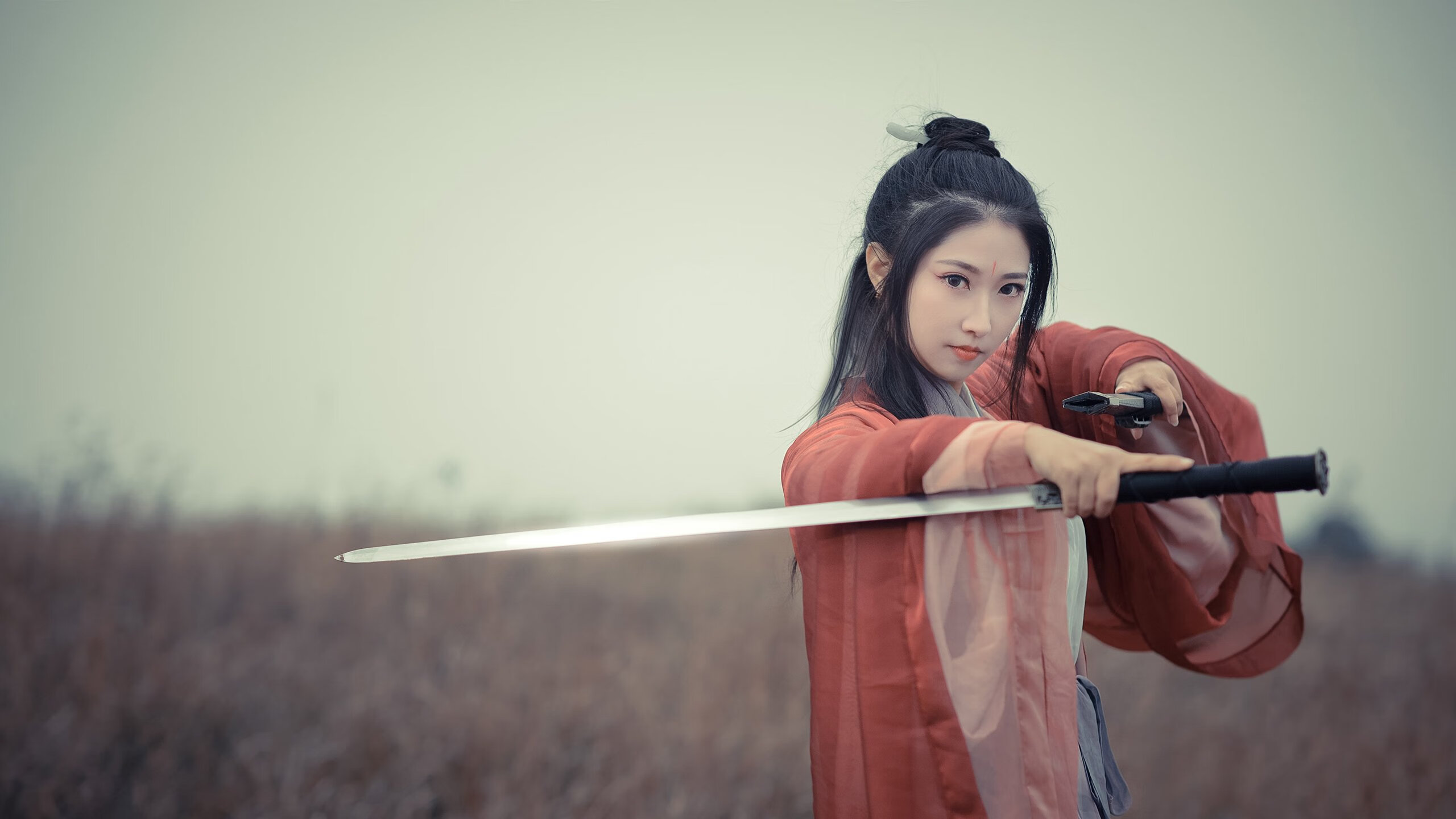 黑白直播体育-铁血活塞窒息碾压，德罗赞一剑封喉正名巨星价值