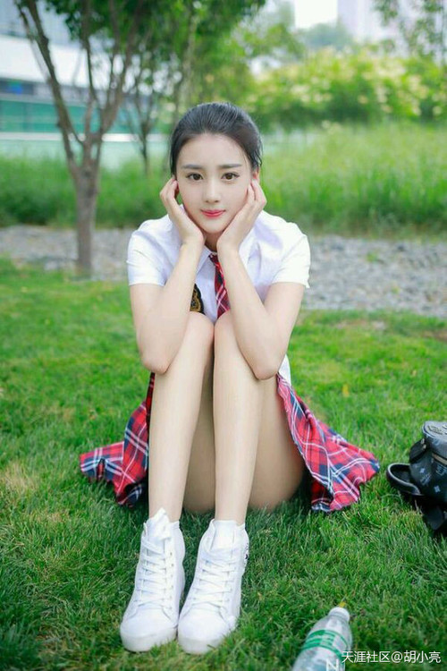 双星闪耀与决胜时刻，福克斯的存在感艺术与尼克斯的韧性胜利